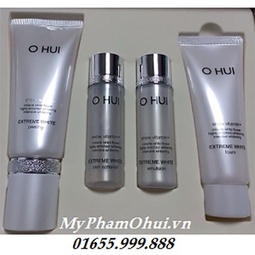 BỘ DƯỠNG DA 4 MÓN OHUI EXTREME WHITE BDD-01